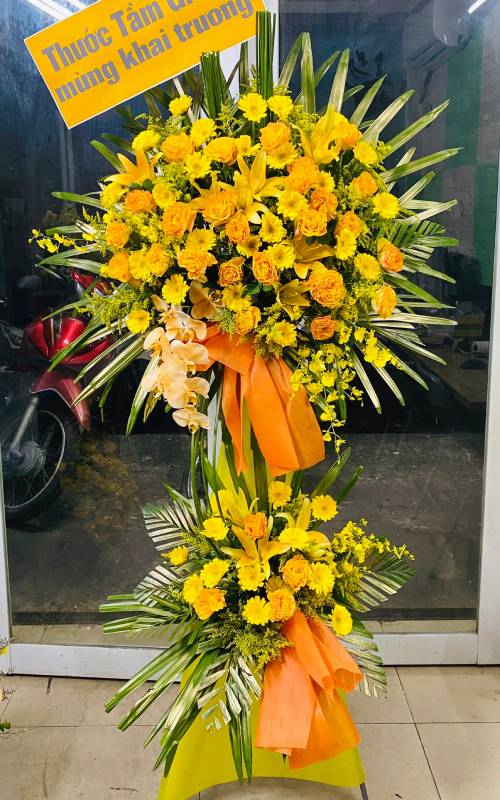 hoa tuoi khai truong   hkt380